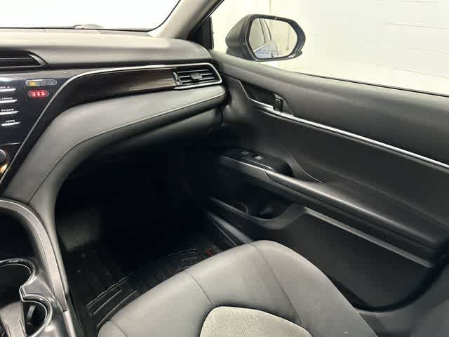 Thumbnail: 2020 Toyota Camry - 12