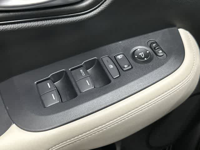 Thumbnail: 2025 Honda HR-V - 20