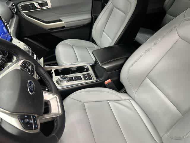 Thumbnail: 2021 Ford Explorer - 9