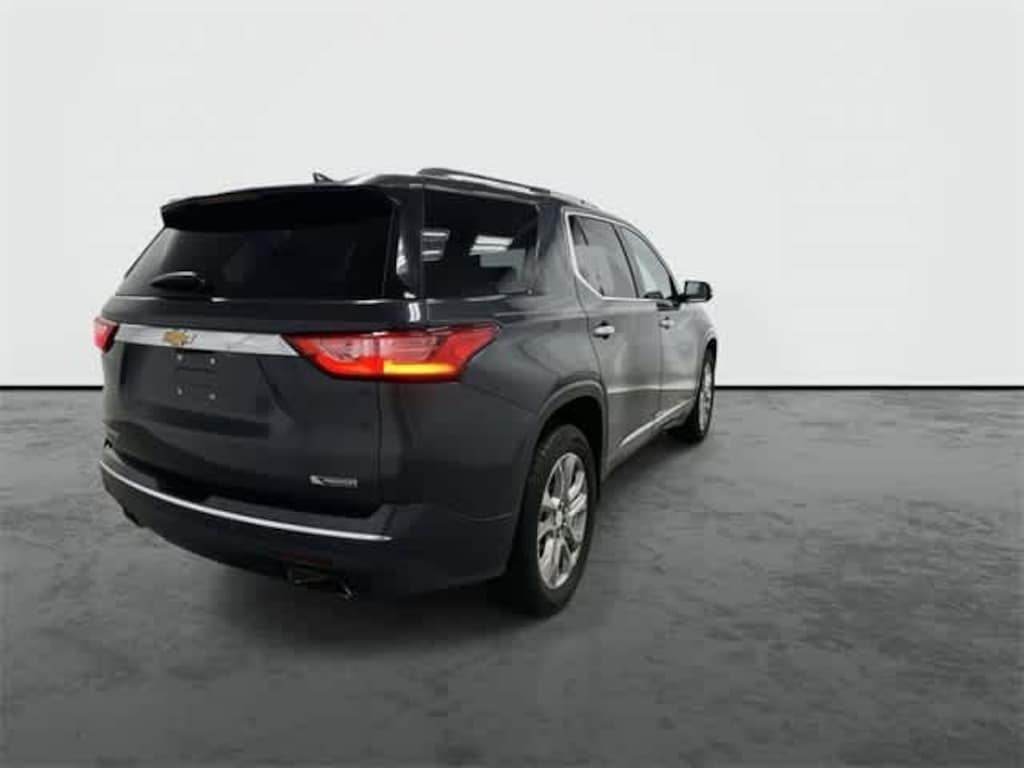 Used 2018 Chevrolet Traverse Premier SUV
