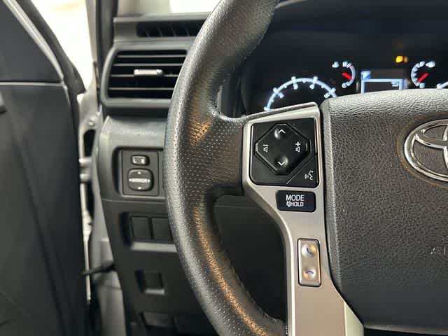 Thumbnail: 2024 Toyota 4Runner - 17