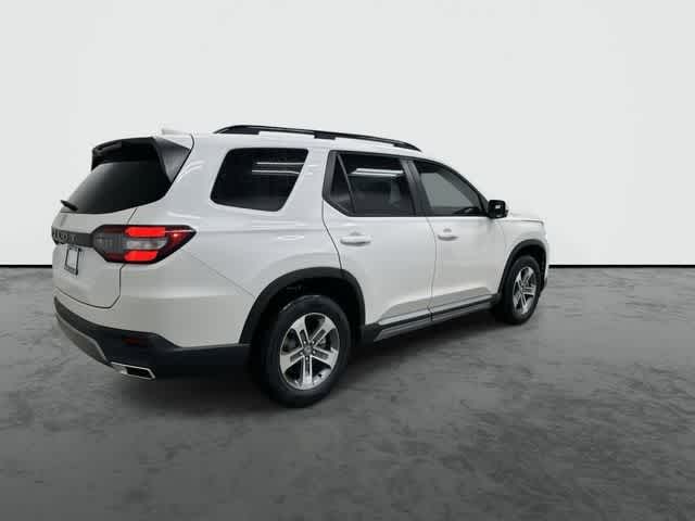 Thumbnail: 2026 Honda Pilot - 4