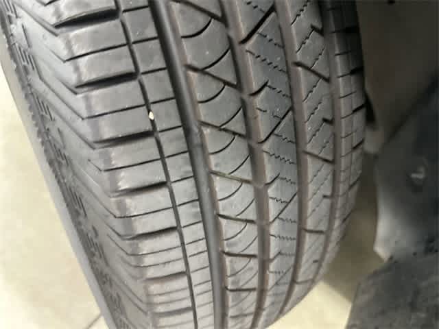 Thumbnail: 2023 Kia Sorento - 29