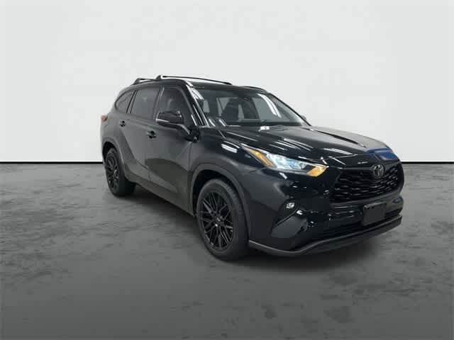 Thumbnail: 2020 Toyota Highlander - 6