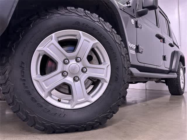Thumbnail: 2018 Jeep Wrangler - 29