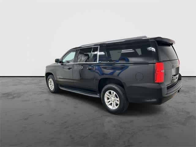 Thumbnail: 2019 Chevrolet Suburban - 9