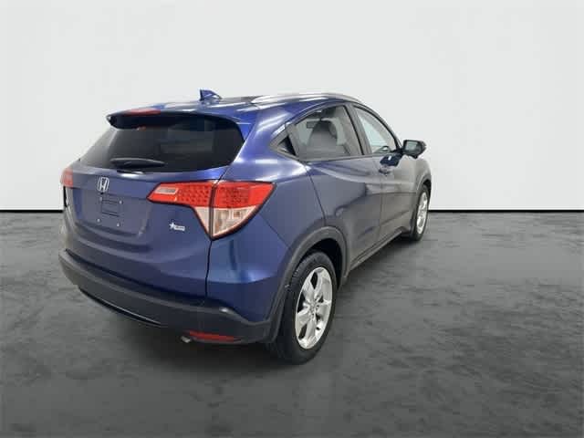 Thumbnail: 2016 Honda HR-V - 3