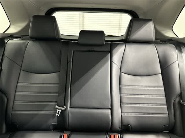 Thumbnail: 2020 Toyota RAV4 - 14