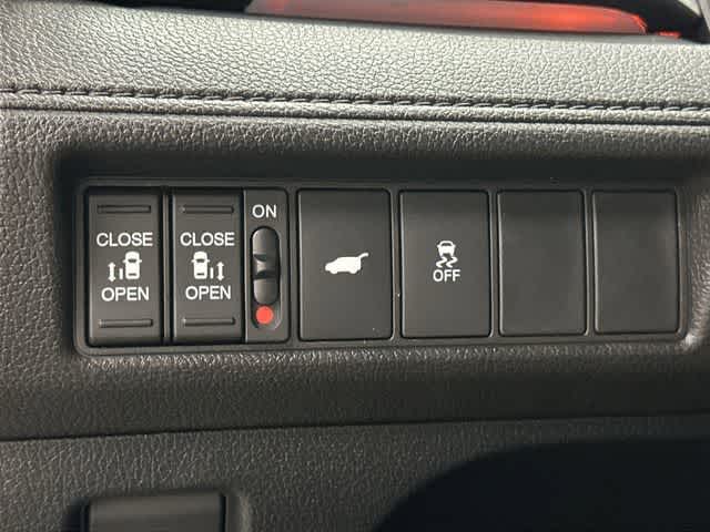 Thumbnail: 2026 Honda Odyssey - 19