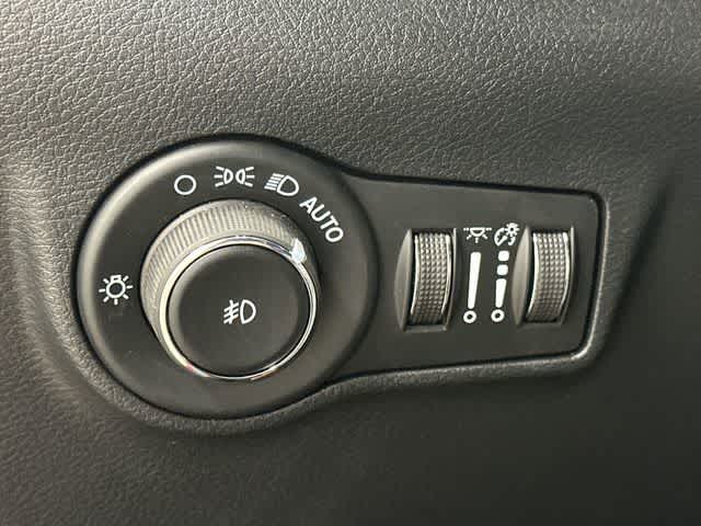 Thumbnail: 2026 Jeep Compass - 19