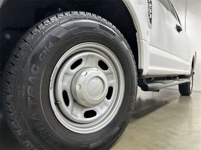 Thumbnail: 2019 Ford F-250 - 28