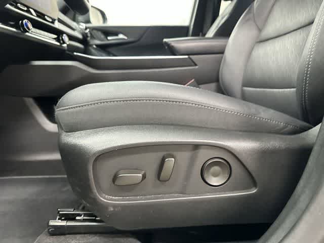 Thumbnail: 2025 Chevrolet Equinox - 26