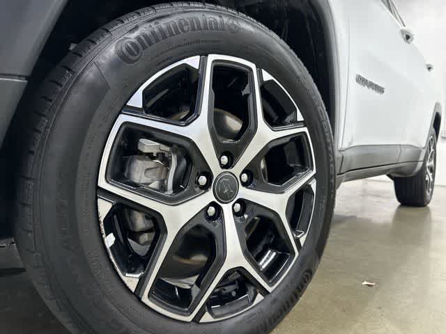 Thumbnail: 2025 Jeep Compass - 28