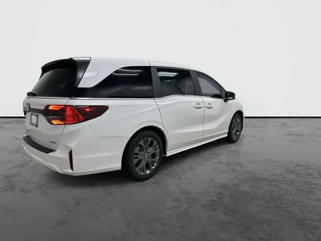 Thumbnail: 2026 Honda Odyssey - 4