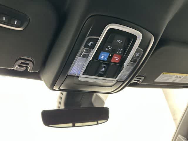 Thumbnail: 2025 RAM 1500 - 21