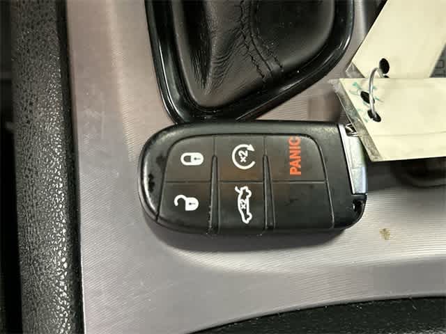 Thumbnail: 2023 Dodge Charger - 32