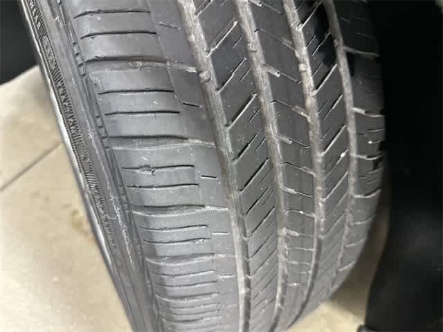 Thumbnail: 2024 Chevrolet Malibu - 28