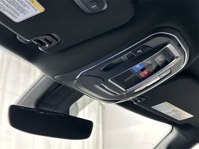Thumbnail: 2023 Jeep Wagoneer - 21