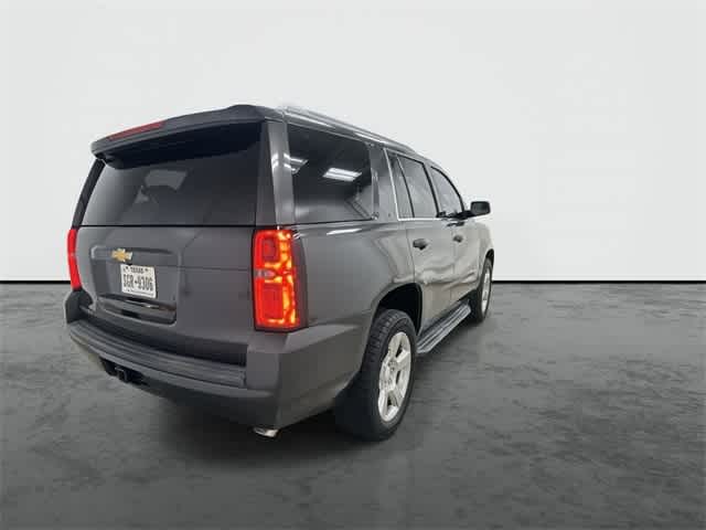 Thumbnail: 2017 Chevrolet Tahoe - 3