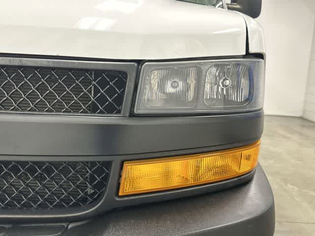 Thumbnail: 2019 Chevrolet Express - 30