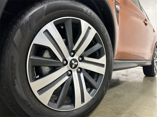 Thumbnail: 2024 Mitsubishi Outlander Sport - 28