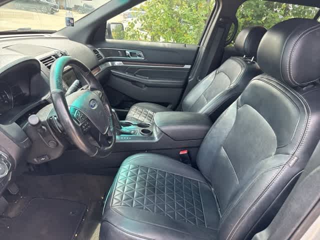Thumbnail: 2016 Ford Explorer - 3