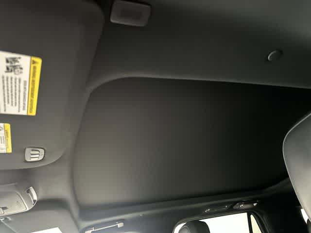 Thumbnail: 2024 Lincoln Navigator - 28