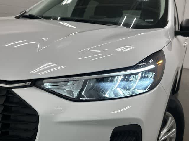 Thumbnail: 2025 Ford Escape - 31