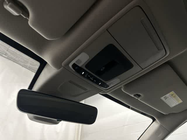 Thumbnail: 2025 Honda CR-V - 21