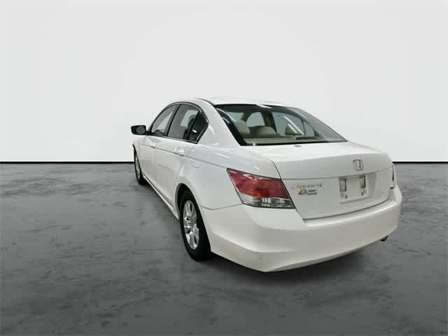 2010 Honda Accord LX-P photo 2