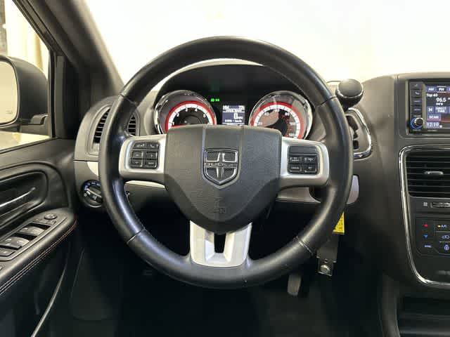 Thumbnail: 2019 Dodge Grand Caravan - 15