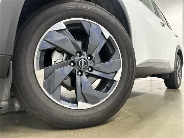 Thumbnail: 2024 Nissan Rogue - 28