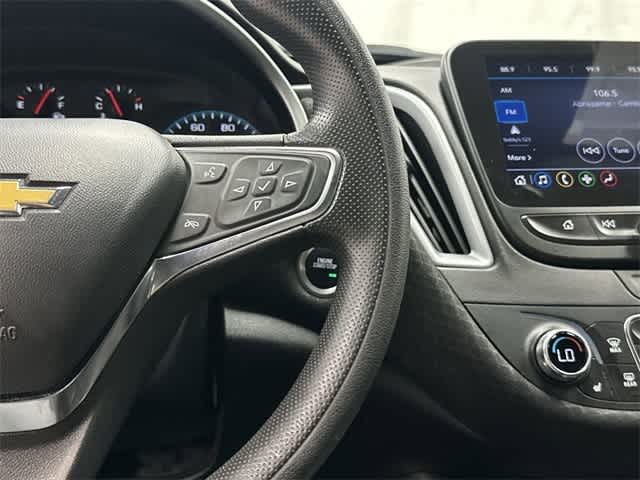 Thumbnail: 2024 Chevrolet Malibu - 18