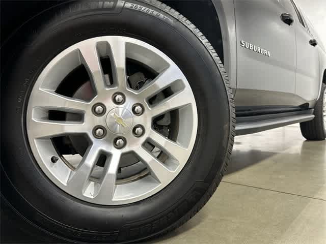 Thumbnail: 2019 Chevrolet Suburban - 28