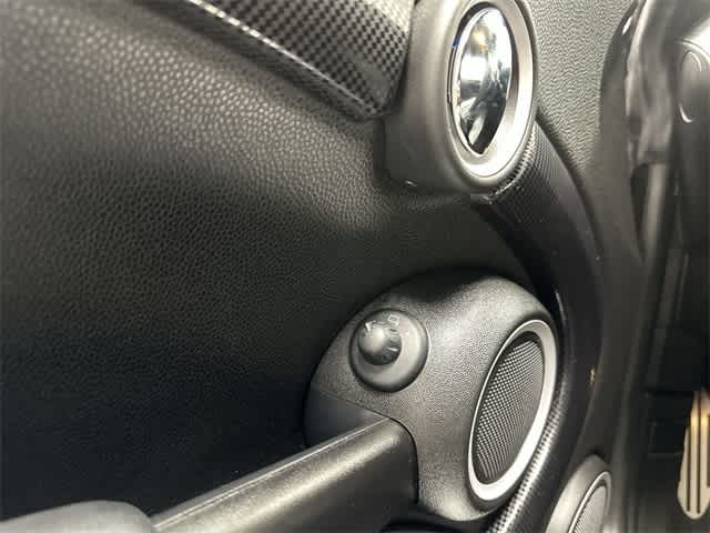 Thumbnail: 2015 MINI Cooper Convertible - 19