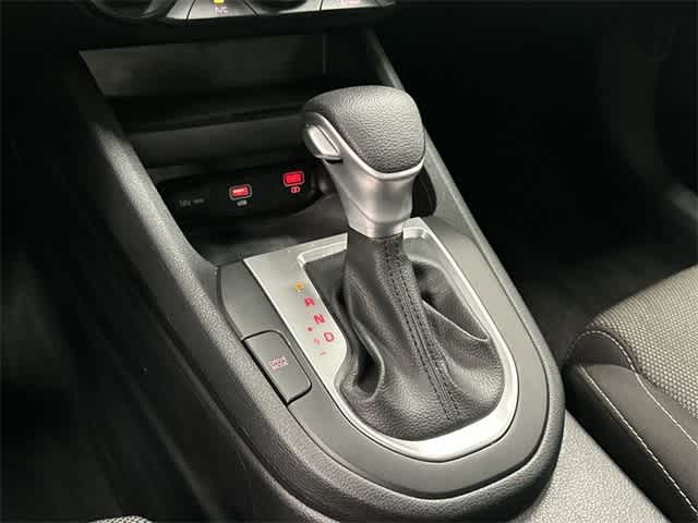 Thumbnail: 2024 Kia Forte - 24