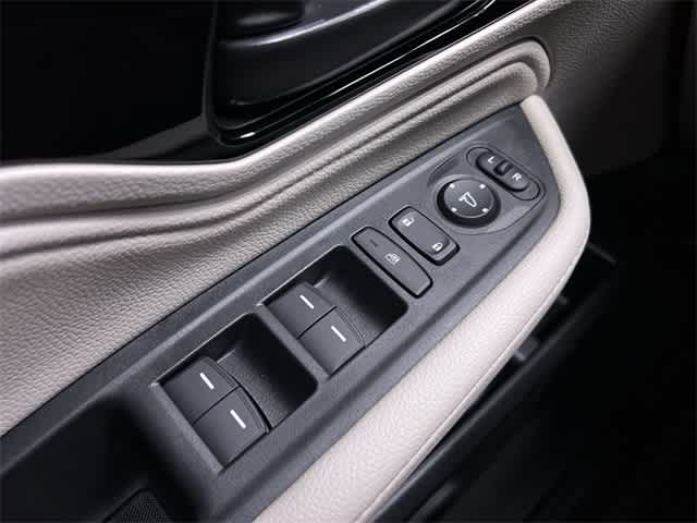 2025 Honda Odyssey Touring 21