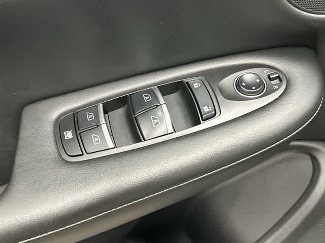 Thumbnail: 2020 INFINITI QX50 - 20