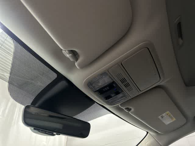 Thumbnail: 2026 Honda Odyssey - 21
