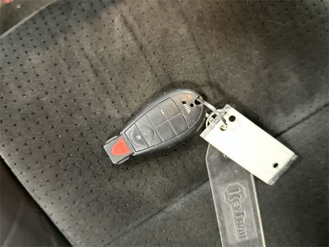 Thumbnail: 2010 Dodge Challenger - 32