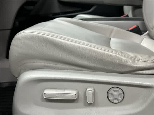 Thumbnail: 2019 Honda Odyssey - 26