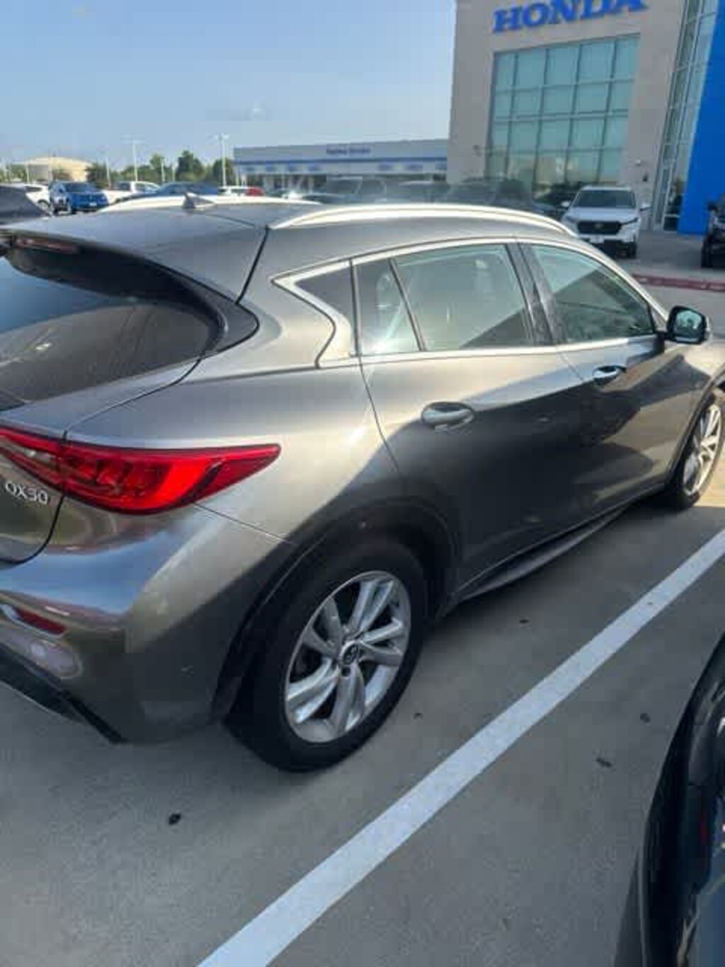 Used 2018 INFINITI QX30 Premium SUV