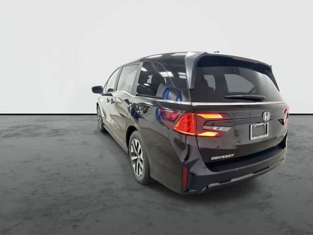 New 2026 Honda Odyssey EX-L Van Passenger