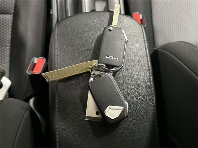 Thumbnail: 2023 Kia Soul - 31