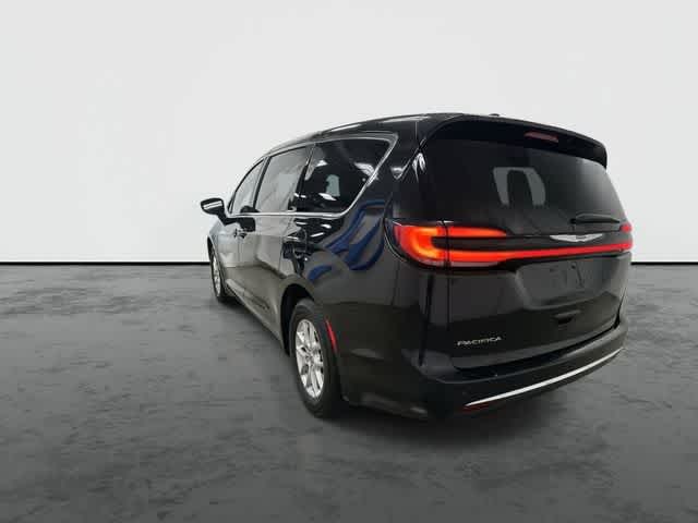 Thumbnail: 2025 Chrysler Pacifica - 2