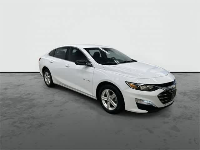 Thumbnail: 2024 Chevrolet Malibu - 5