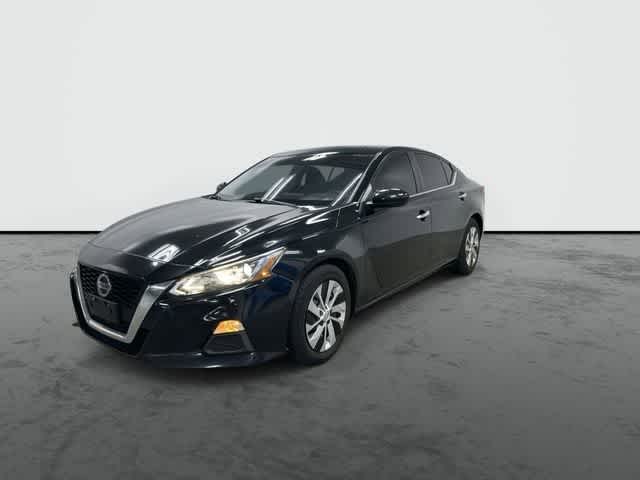 Thumbnail: 2020 Nissan Altima - 7