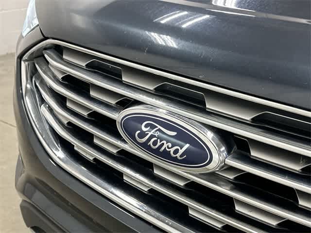 Thumbnail: 2022 Ford Edge - 30