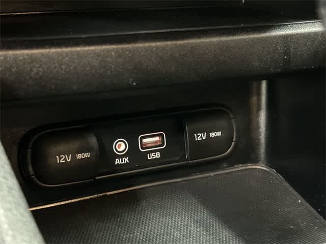 Thumbnail: 2019 Kia Forte - 25