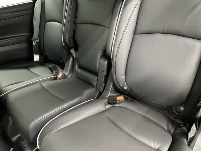 Thumbnail: 2026 Honda Odyssey - 11